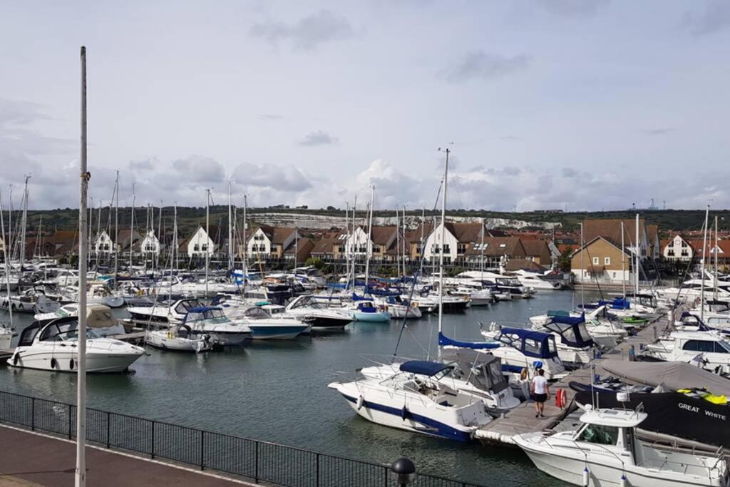 Lennox Lodge Portsmouth Exteriör bild